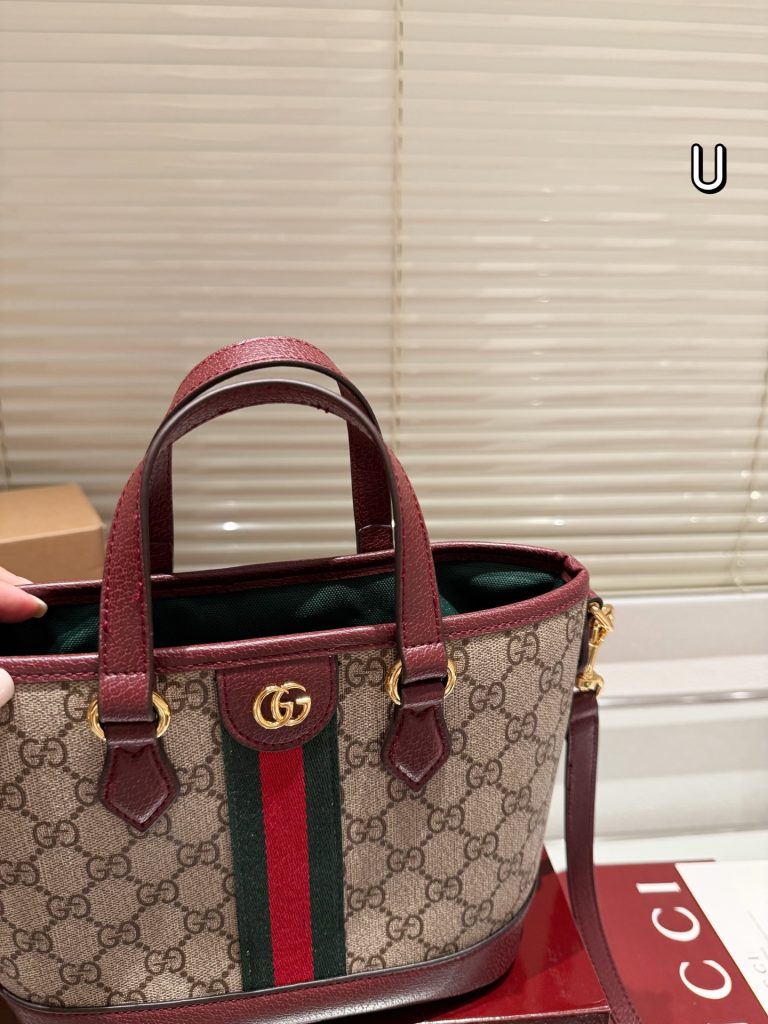 GUCCI バッグ レディース トートバッグ メンズにも可 2色 - 画像 3