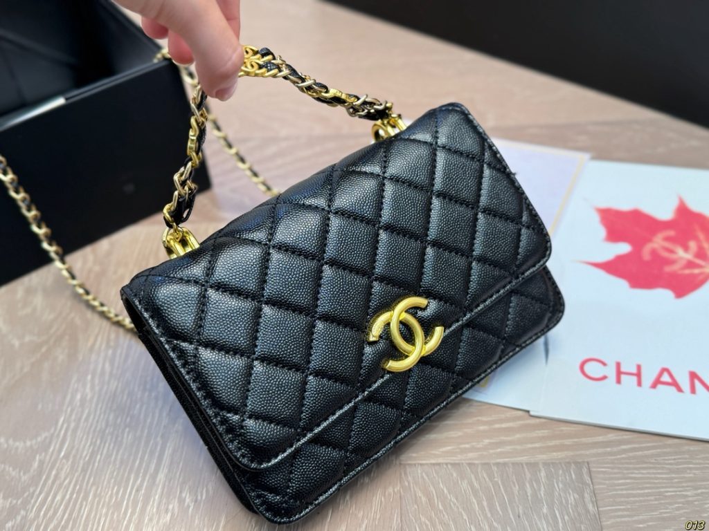 シャネル フォールドバッグ 黒 1色入 💼 - 画像 7