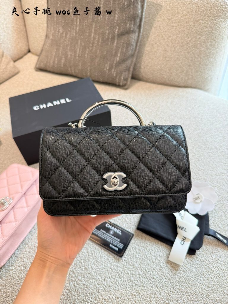 【CHANEL】定番 チェーンハンドバッグ 黒 ✨ - 画像 2