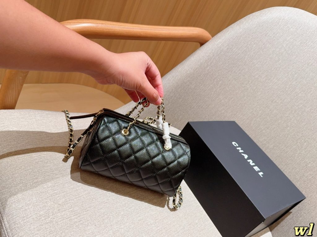 CHANEL リトルボストン 2色入 🖤✨ - 画像 4