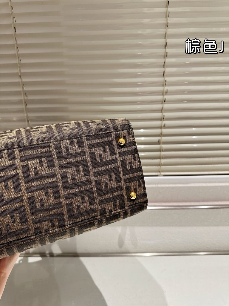 FENDI バッグ バッグ 1色入 🧺 - 画像 6