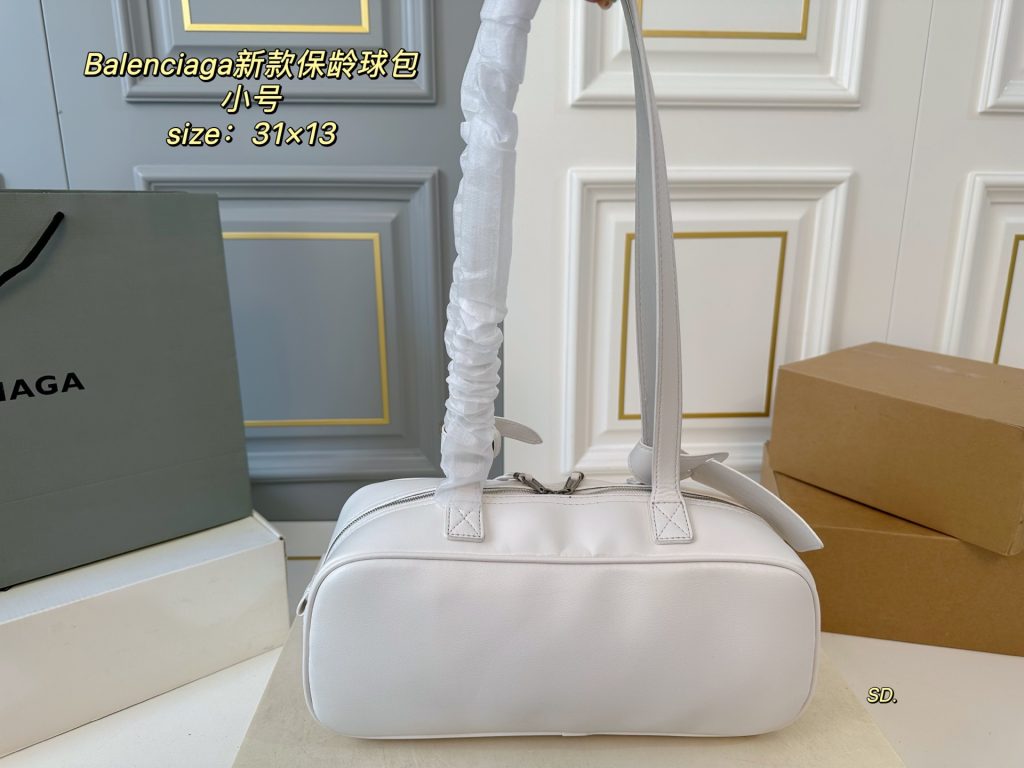 バレンシアガ 新作 保冷バッグ ホワイト 31×13cm 🎒 - 画像 5