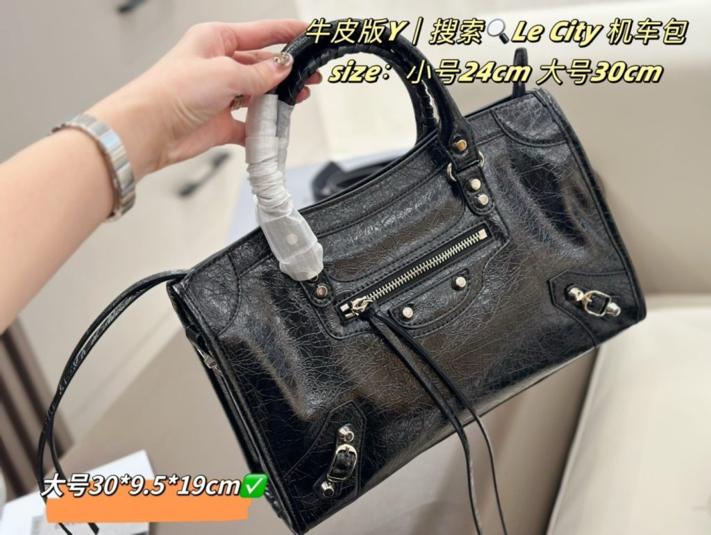バレンシアガ レディース バッグ 2サイズ 24cm 30cm ブラック 🖤 - 画像 3