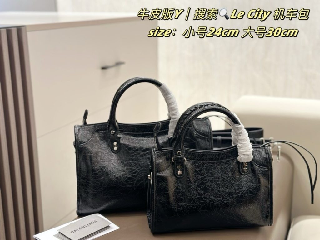 バレンシアガ レディース バッグ 2サイズ 24cm 30cm ブラック 🖤 - 画像 5