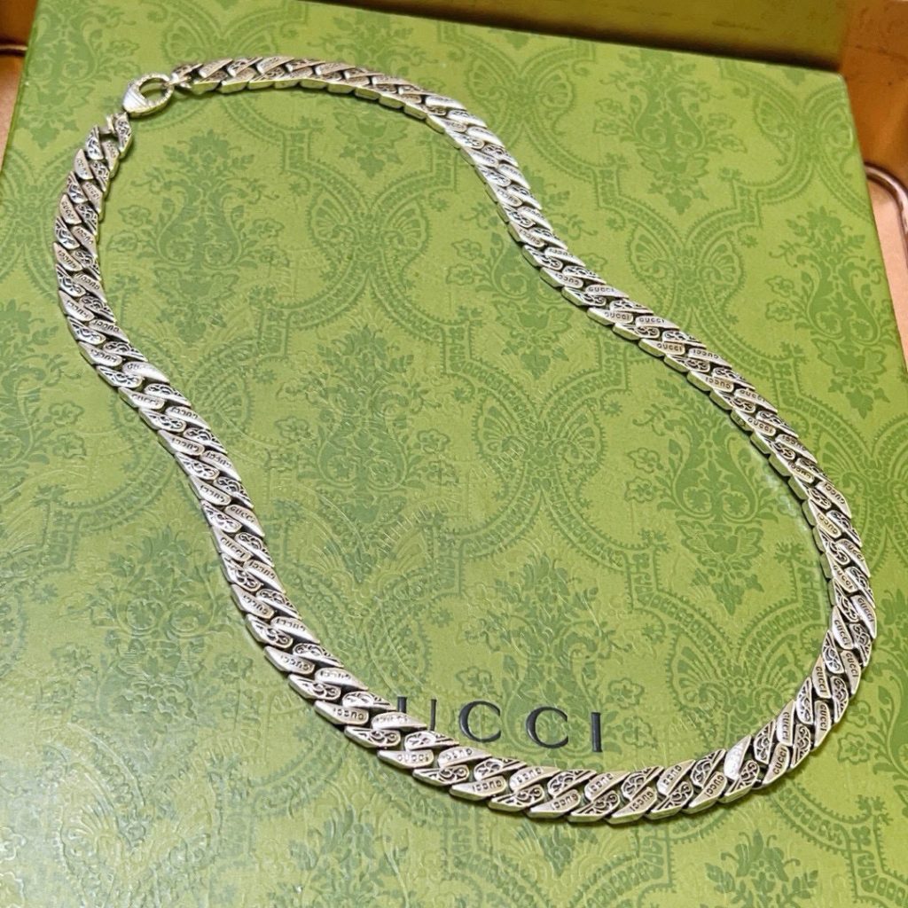 GUCCI ネックレス 925 メタル 1色入 ブランド小物｜毎日に失敗しにくい選び方