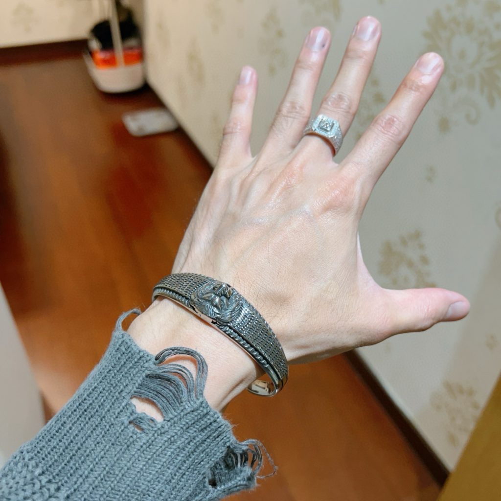 GUCCI リング メンズ メタル ブレスレット シルバー 1色入 💎 - 画像 3
