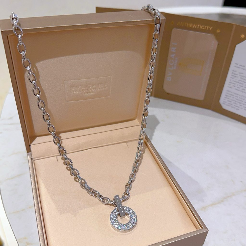 エレガントな BVLGARI ネックレス 4色入 💎 - 画像 7