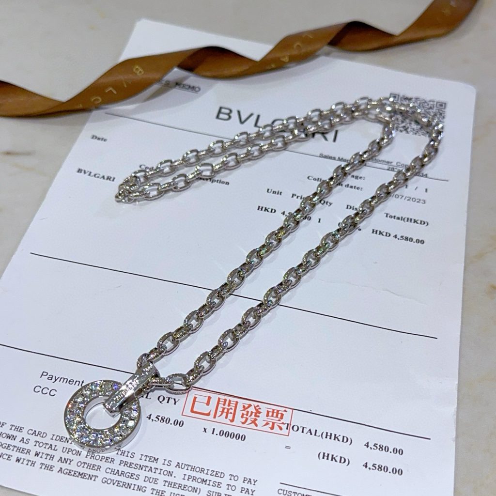 エレガントな BVLGARI ネックレス 4色入 💎 - 画像 8
