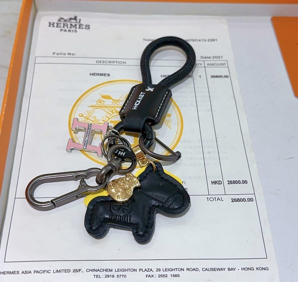 HERMES ロゴ チャーム付き キーホルダー 🐎 4色入 - 画像 2