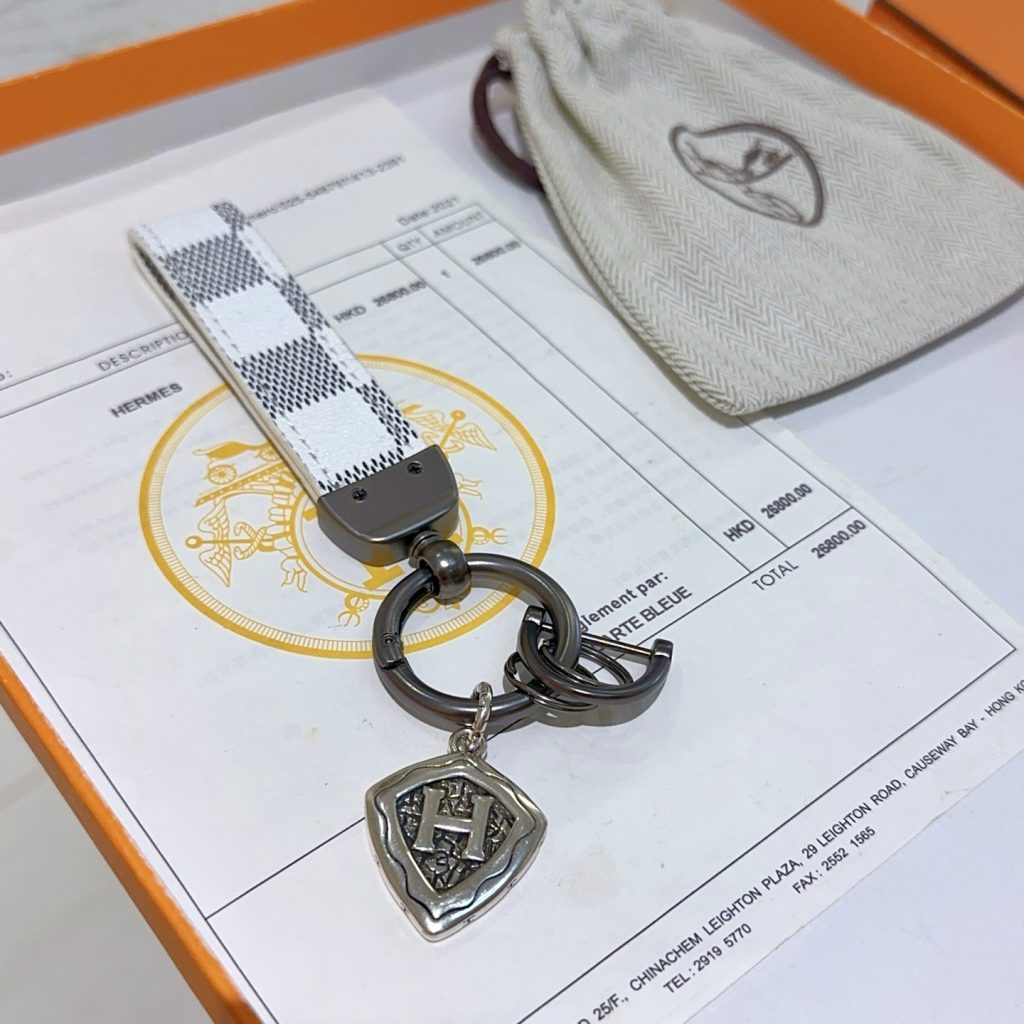 HERMES キーリング チェック柄 2色入 ✨ - 画像 2