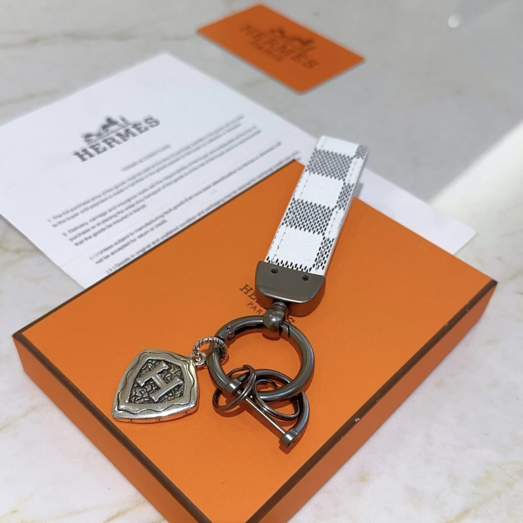 HERMES キーリング チェック柄 2色入 ✨ - 画像 4