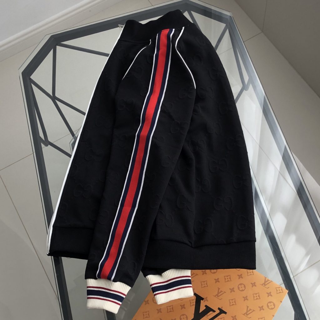 GUCCI メンズ トラックジャケット 黒 レッド/ネイビー/ホワイトストライプ 1色 - 画像 3