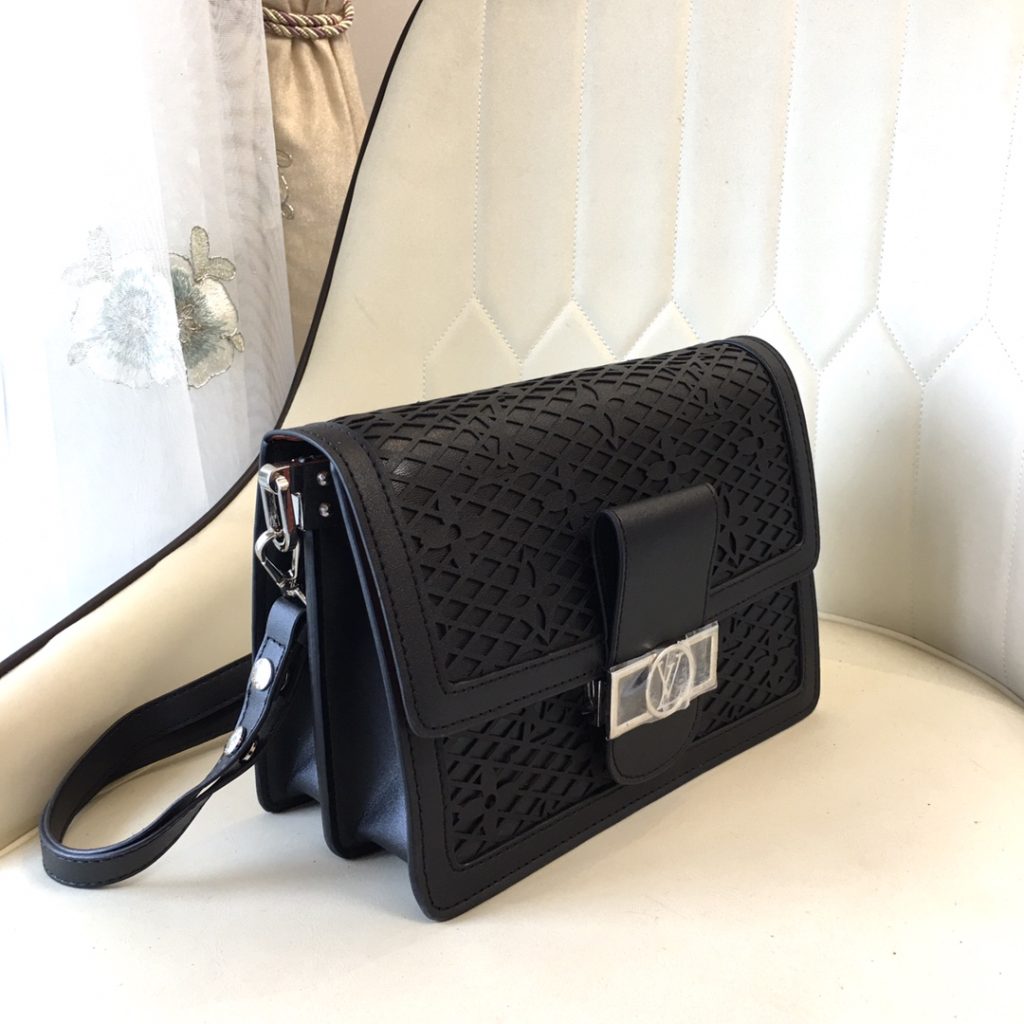 ルイ·ヴィトン　Louis Vuitton　ドーフィーヌ ショルダーバッグ　モノグラム　2色　ブラック/レッド - 画像 6