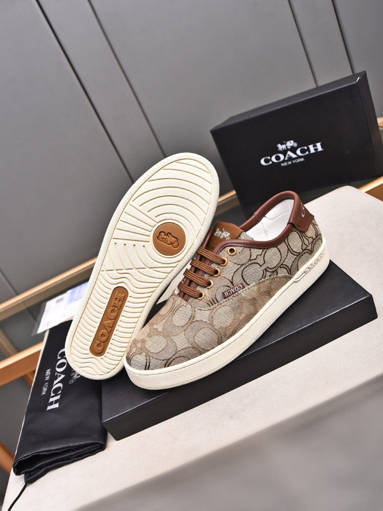 COACH メンズ スニーカー カメリア柄 ブラウン 3色入 🥾 - 画像 6