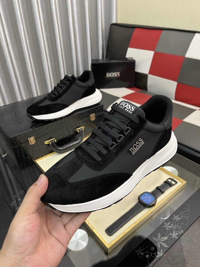 HUGO BOSS メンズスニーカー 黒 白ソール ファッション スタイリッシュ 1点物 🖤 - 画像 5