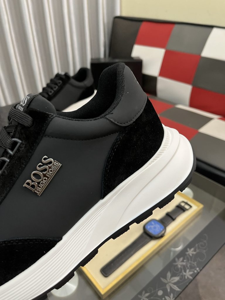 HUGO BOSS メンズスニーカー 黒 白ソール ファッション スタイリッシュ 1点物 🖤 - 画像 7