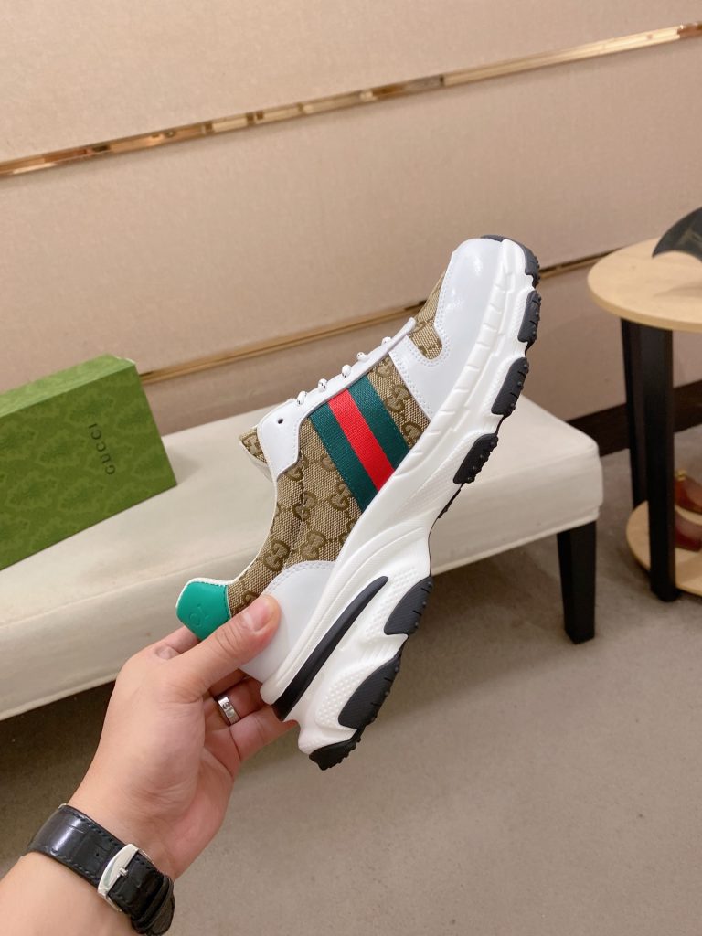 グッチ 男士 厚底スニーカー ベージュ レッド ブルー 1色 🧦 - 画像 5