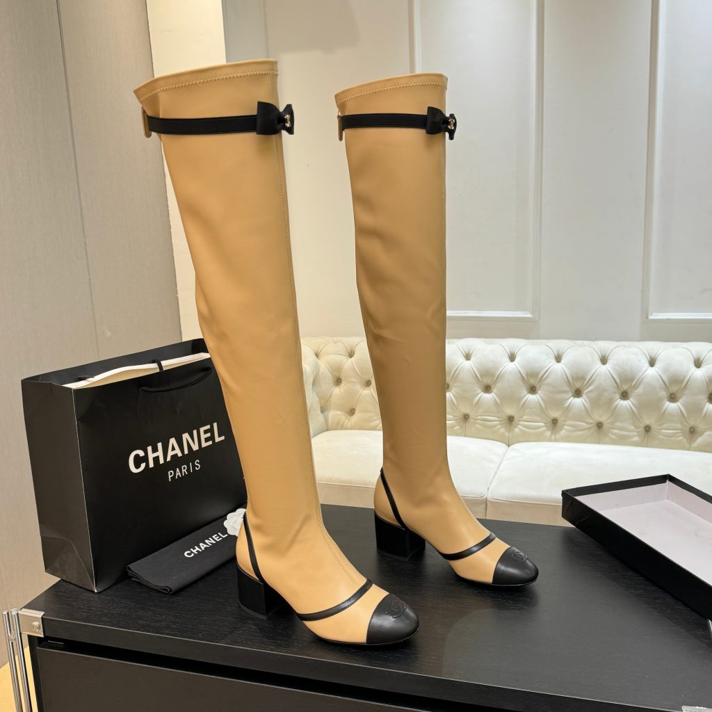 CHANEL レディース ブーツ シャネル ブイエフ クラシック ブーツ ブラウン ブラック 2色 ファッション シューズ - 画像 2