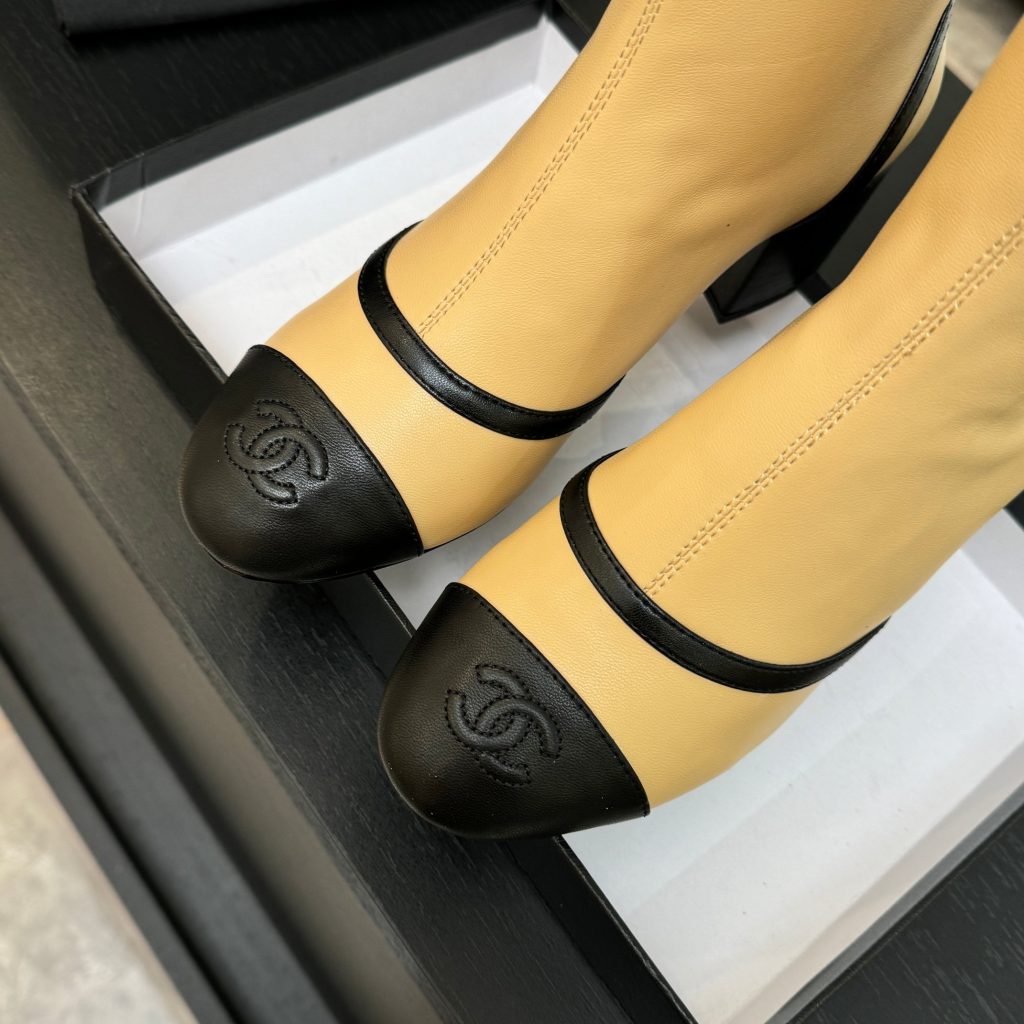 CHANEL レディース ブーツ シャネル ブイエフ クラシック ブーツ ブラウン ブラック 2色 ファッション シューズ - 画像 4