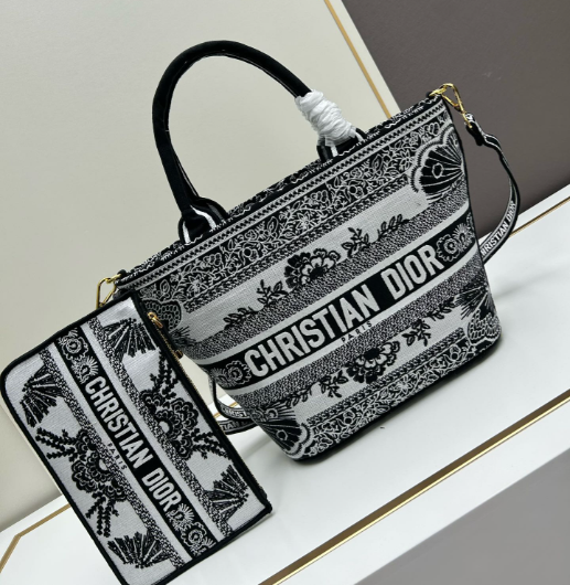 エレガント♪DIOR　クリスチャンディオール　パニエ シャポーバッグ　レディース　トートバッグ　ショルダー　　刺繍バッグ　カバン - 画像 5