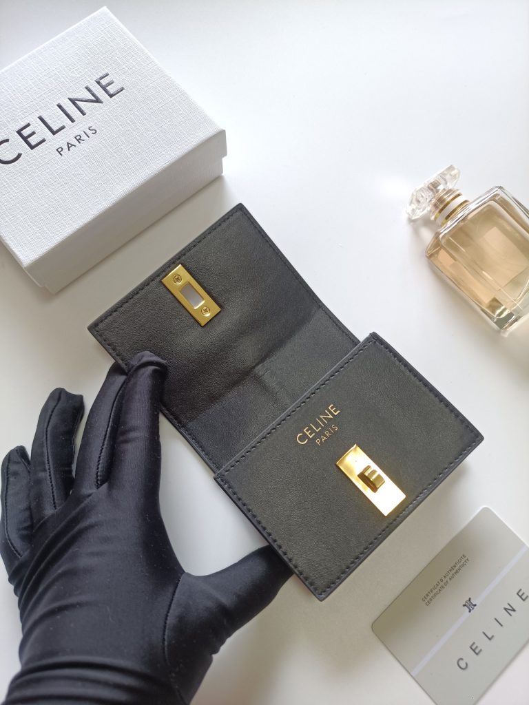 CELINE ブラック ウォレット レザー ミニ財布 ゴールド金具 2つ折り 高級感 54614 - 画像 5