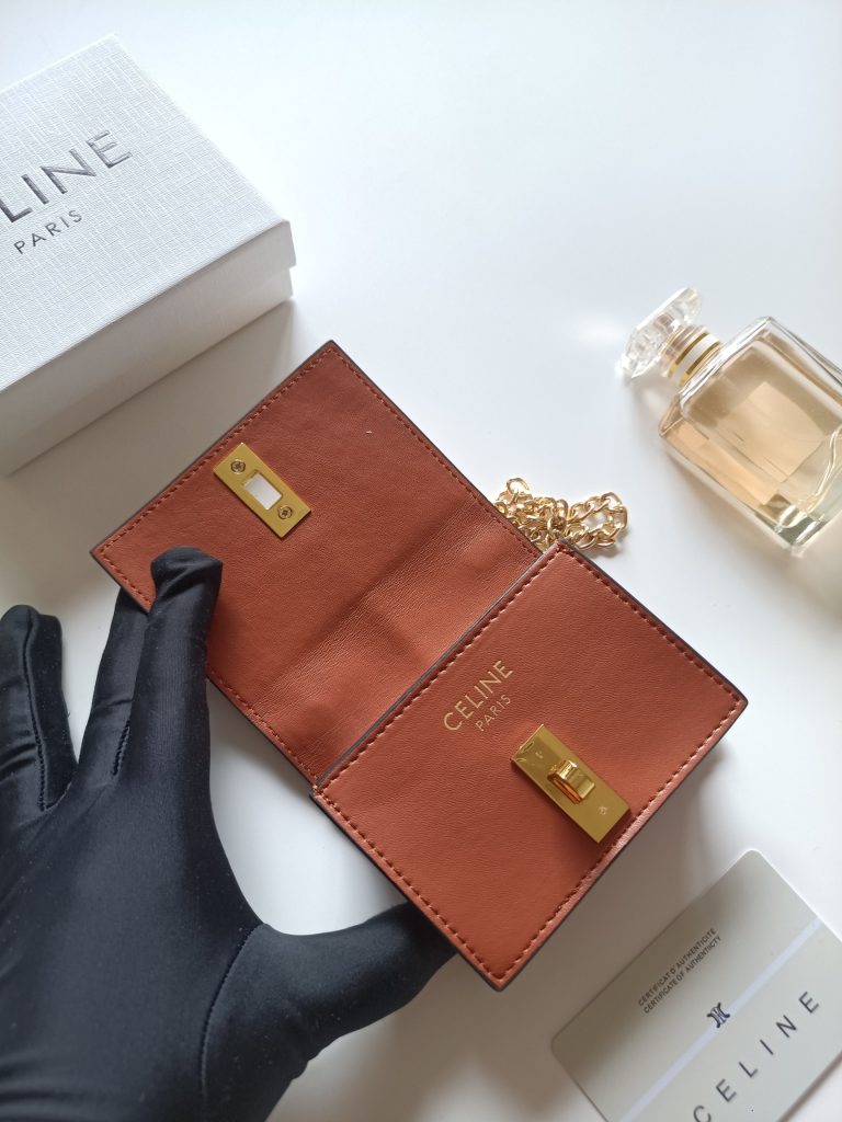 CELINE ワンピース ミニウォレット フラップ付き チェーン付き クロスボディ ベージュ - 画像 5