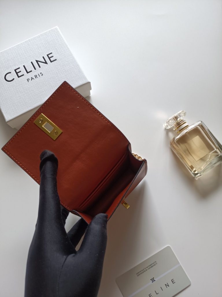 CELINE ワンピース ミニウォレット フラップ付き チェーン付き クロスボディ ベージュ - 画像 6