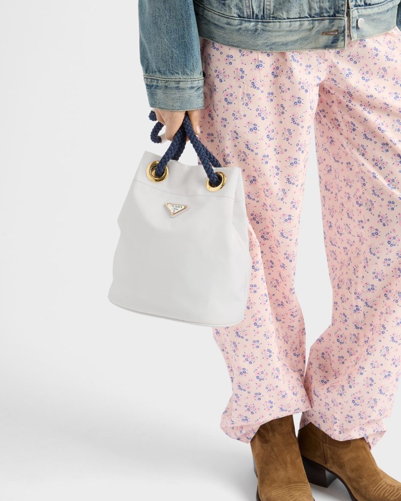 PRADA プラダ バッグ バケットバッグ 白 ブラック バッグ 2色入 - 画像 8