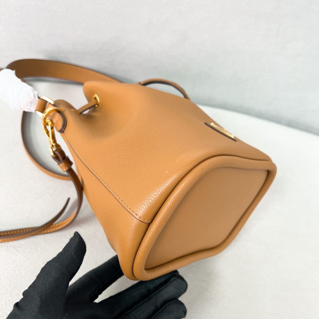 普拉 ミニ バケットバッグ トート ブラウン レザー 2WAY パウチ付き - 画像 7