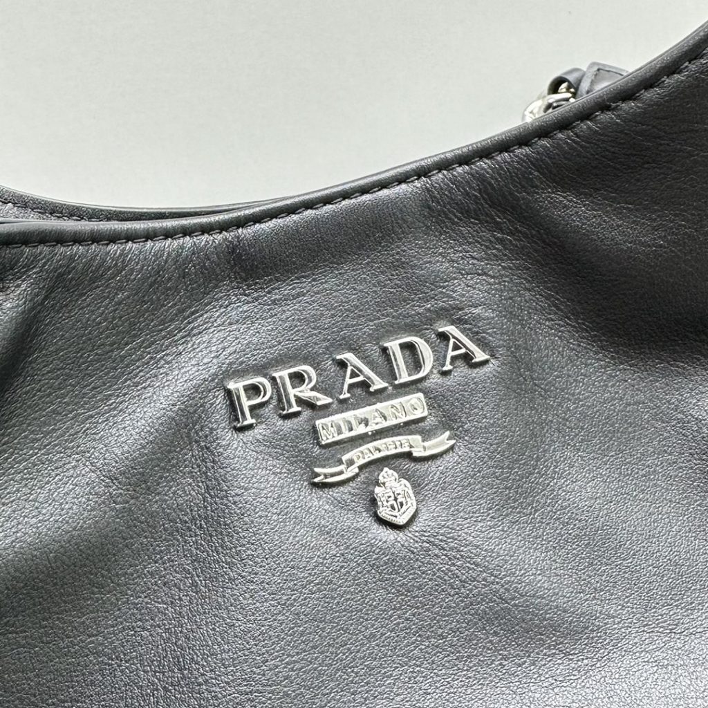 【PRADA】黒 チェーンショルダーバッグ 1色入 - 画像 5