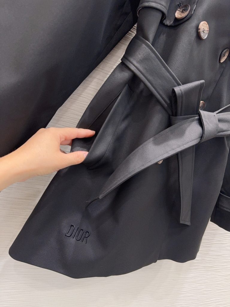 DIOR 2025FW レインコート ブラック 100%ポリエステル - 画像 6