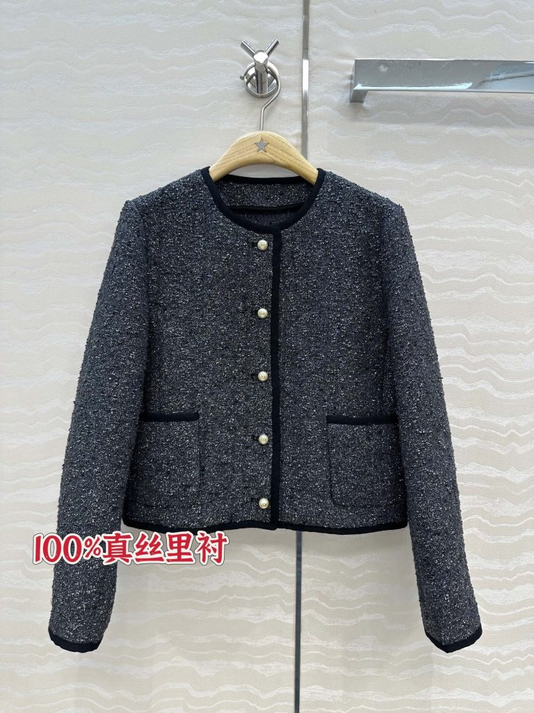写真が映える服装は日常で使いやすいか