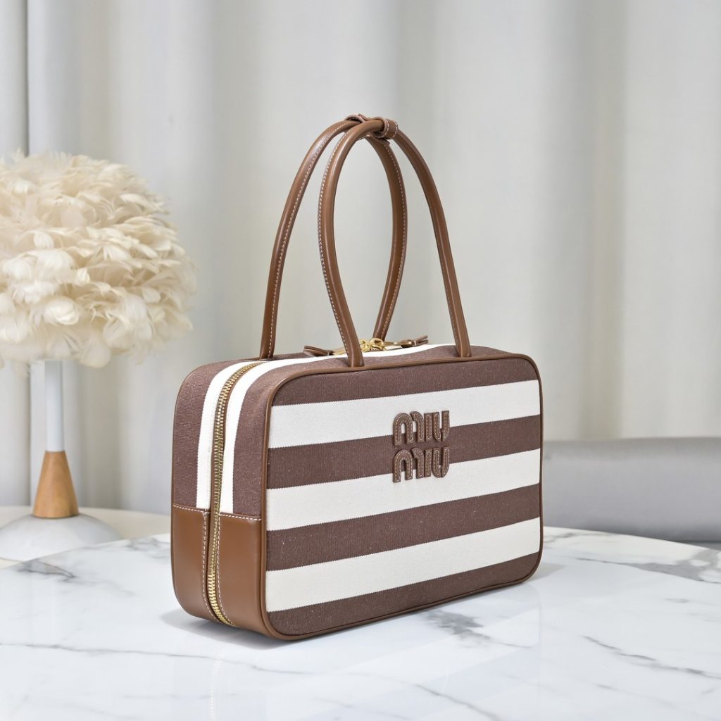 MiuMiu 5BB117 ブラウンストライプ トートバッグ キャンバス ブラウン - 画像 2