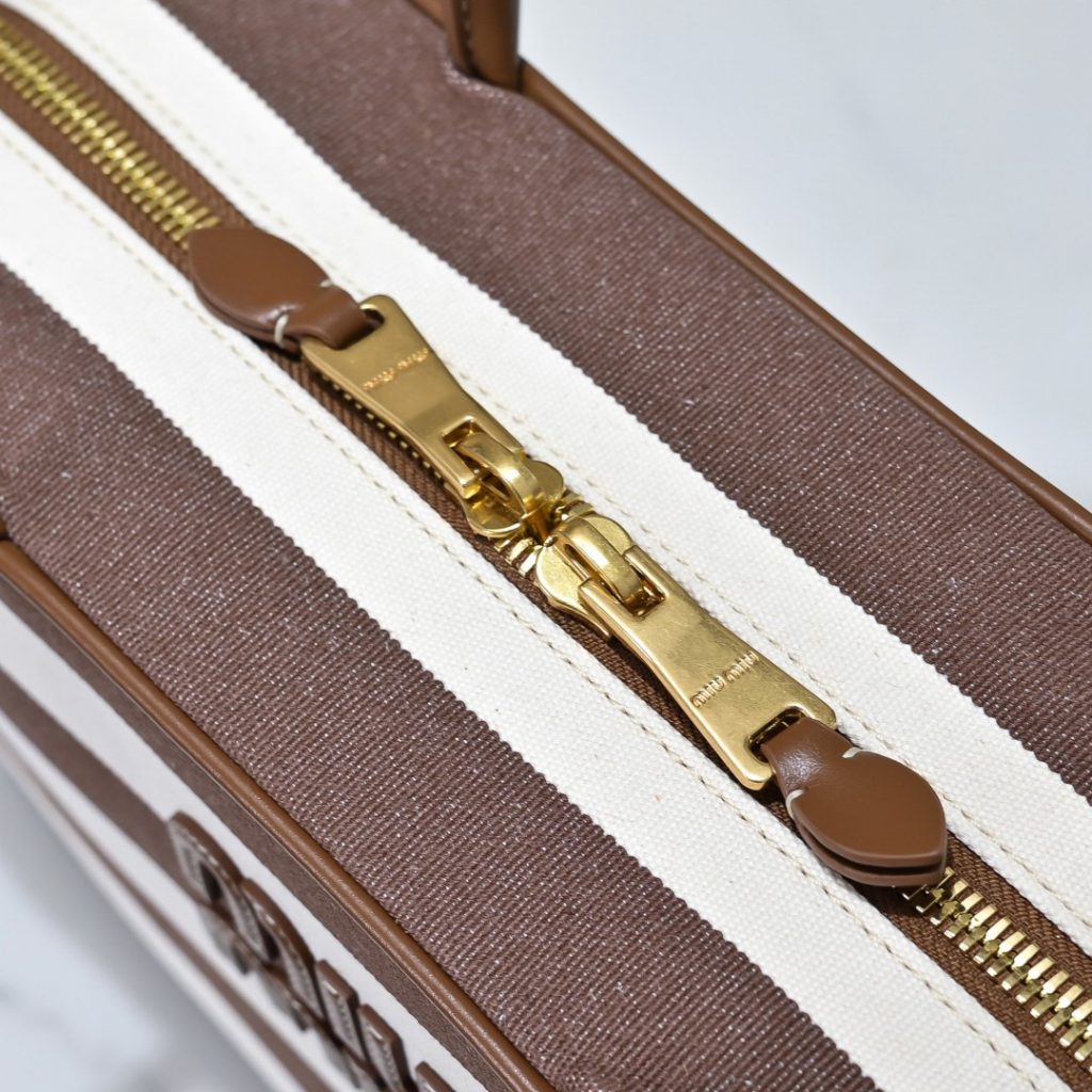 MiuMiu 5BB117 ブラウンストライプ トートバッグ キャンバス ブラウン - 画像 5