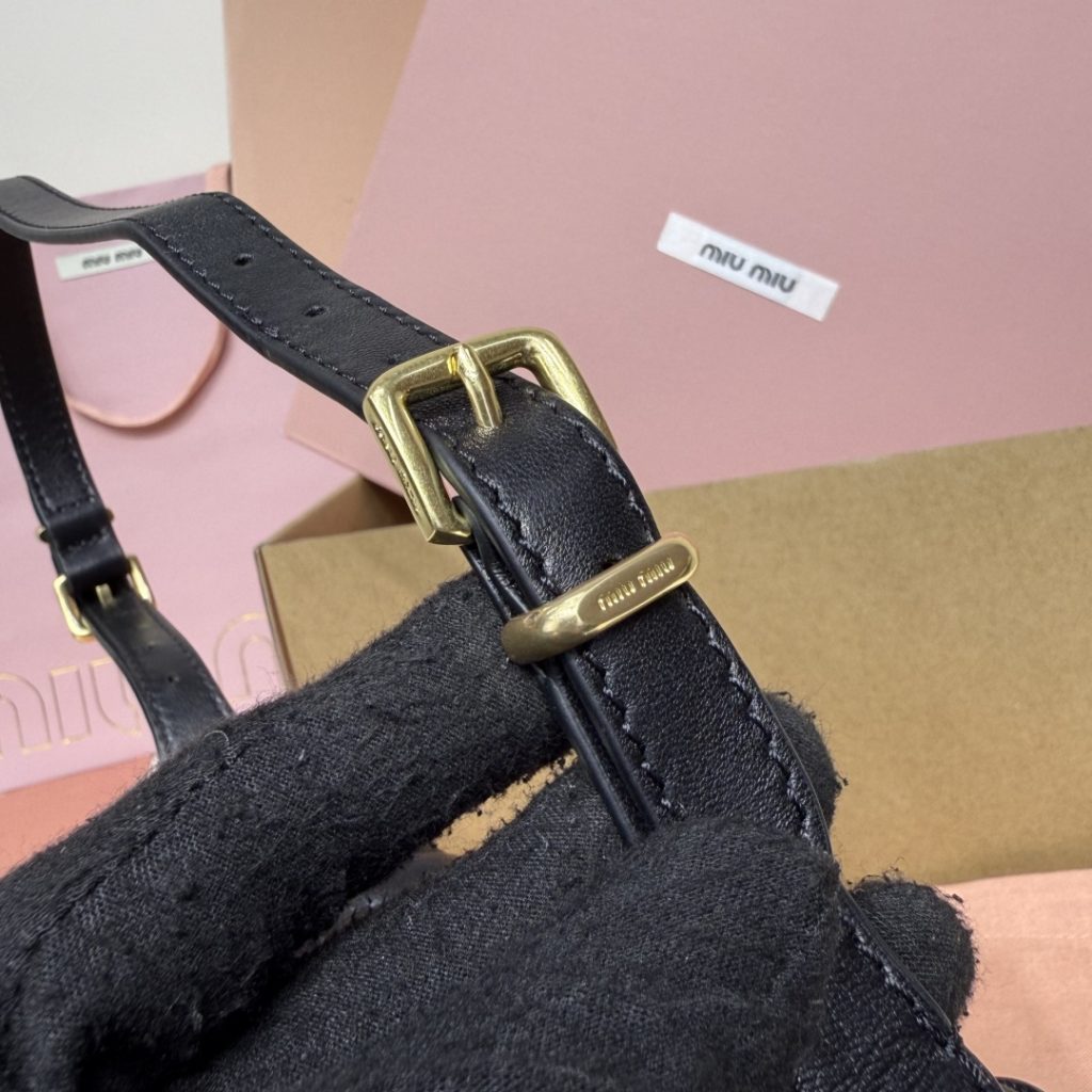 Miu Miu ハンドバッグ マトラッセ ブラック - 画像 8