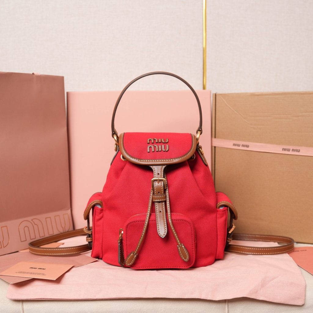 ブランドアイテムのバッグを予算内で探す前に見る写真のポイント