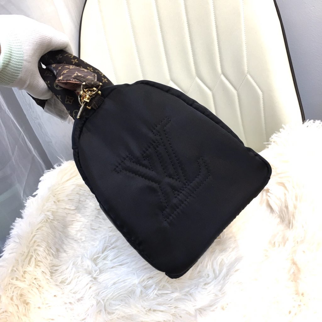 冬に可愛い/男女OK✩　LOUIS VUITTON　ルイヴィトン　バッグ　スピーディ　バンドリエール25/30　　2wayハンドバッグ　Speedy Bandoulière　4色 - 画像 7