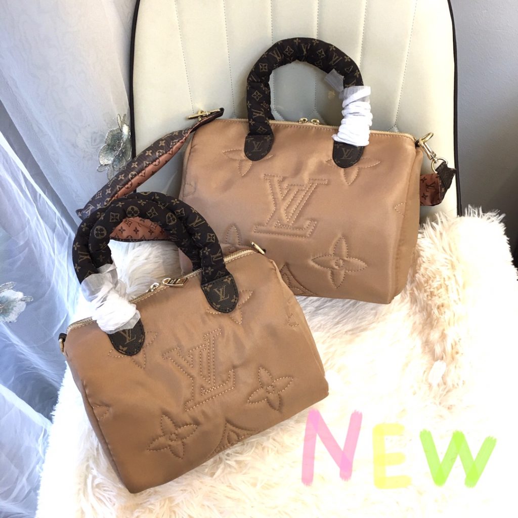 冬に可愛い/男女OK✩　LOUIS VUITTON　ルイヴィトン　バッグ　スピーディ　バンドリエール25/30　　2wayハンドバッグ　Speedy Bandoulière　4色 - 画像 2
