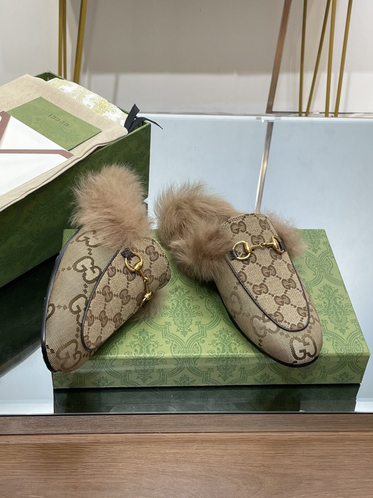 GUCCI グッチ フラットシューズ 本革 靴下履き ブラック - 画像 8