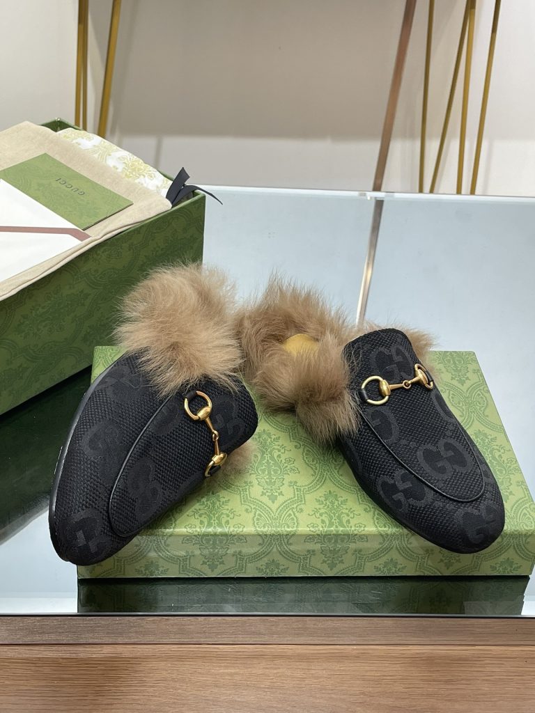 GUCCI グッチ フラットシューズ 本革 軽量 ブラック - 画像 8