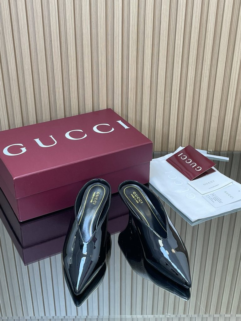 GUCCI グッチ ミュール フラットシューズ 本革 ブラック - 画像 2
