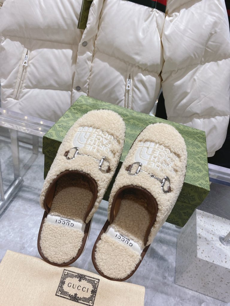 GUCCI グッチ フラットシューズ ブラウン - 画像 8