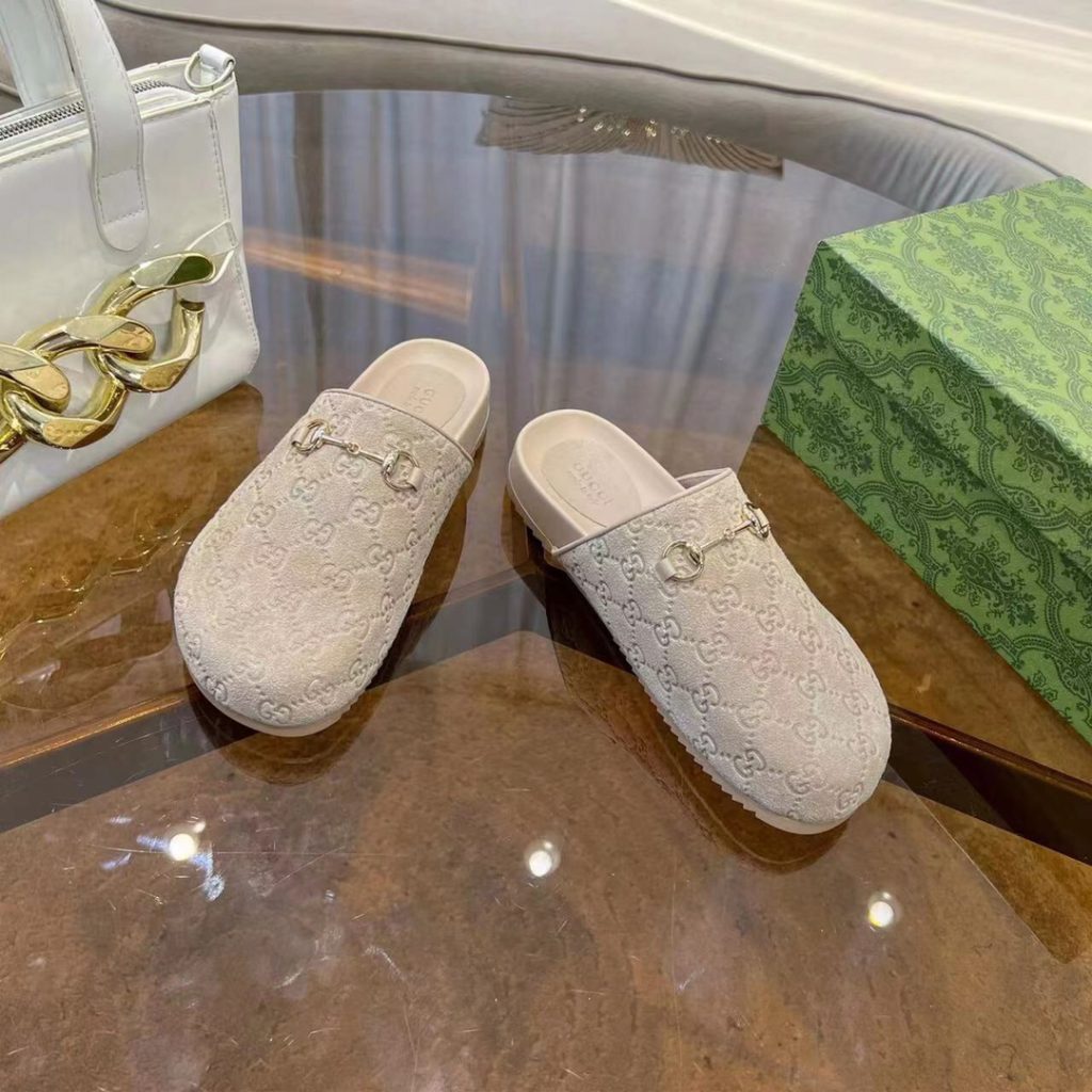 GUCCI グッチ フラットシューズ 本革 軽量 シルク 通勤 全1色 - 画像 2