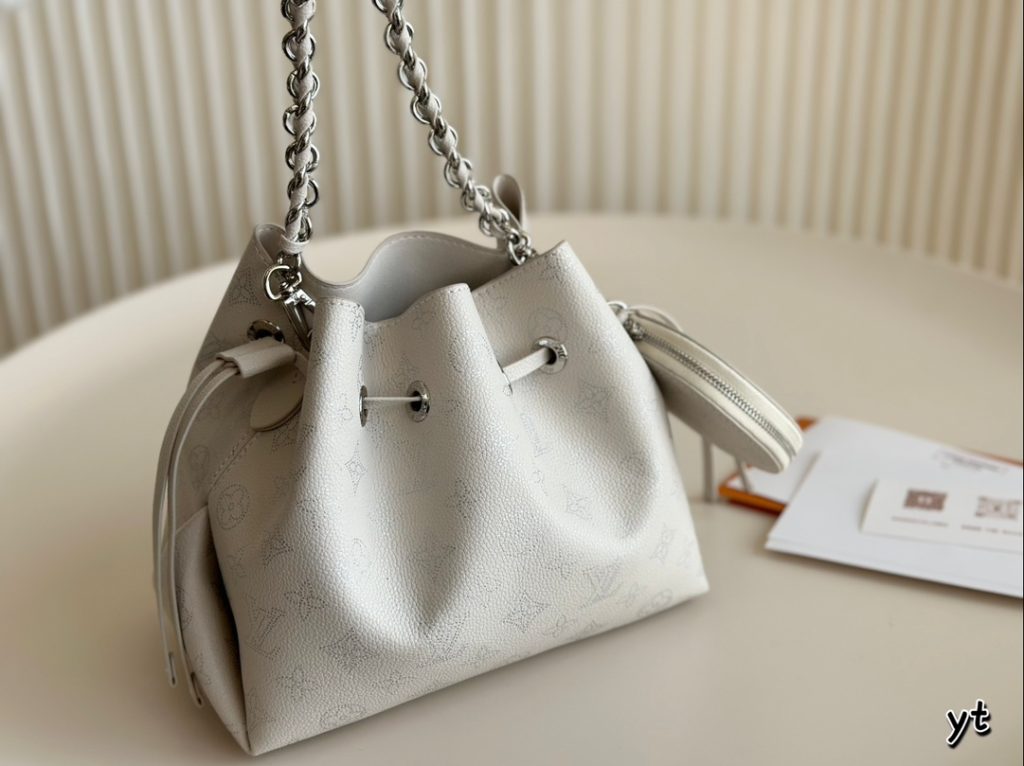 ルイヴィトン Louis Vuitton BELLA レディースバッグ ベラ 巾着バッグ 斜めがけ 2WAY モノグラム 8色在庫 - 画像 4