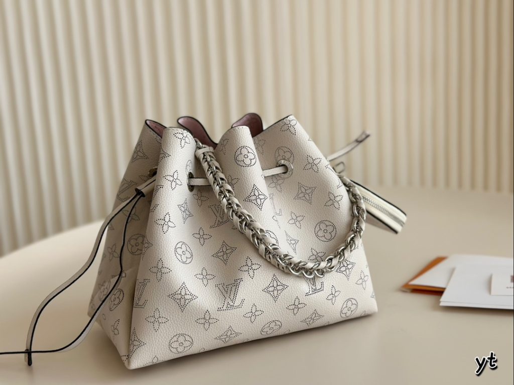 ルイヴィトン Louis Vuitton BELLA レディースバッグ ベラ 巾着バッグ 斜めがけ 2WAY モノグラム 8色在庫 - 画像 2