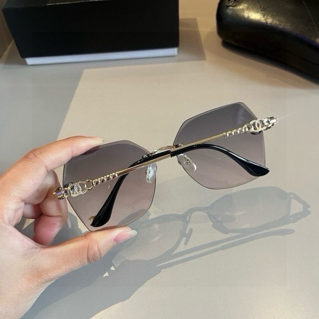 CHANEL シャネル メタルフレームサングラス デザインサングラス レディース ブラック ピンク ブルー ホワイト 多色展開 - 画像 6