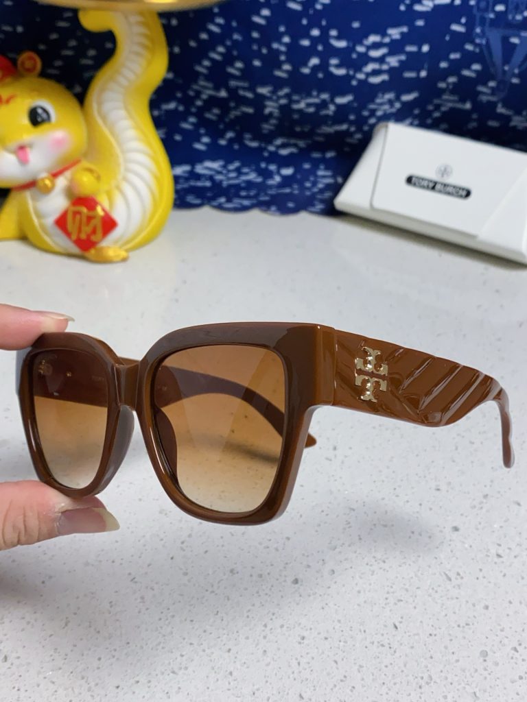 TORY BURCH トリー バーチ サングラス フレーム 2025年新作 大きめ ファッション レディース ブラック - 画像 8