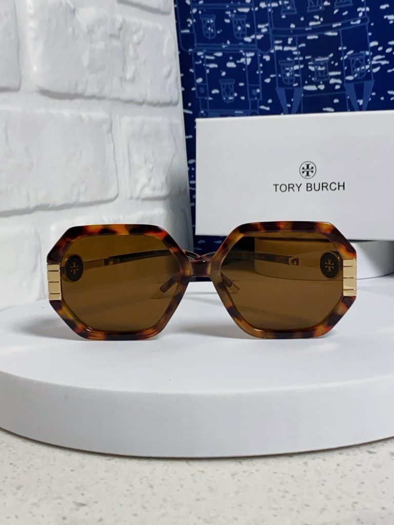 TORY BURCH トーリーバーチ サングラス フレーム:六角形 アンダーアーチ メンズ レディース 無地 ブラック ブラウン レッド ホワイト ブラック 6色展開 - 画像 5