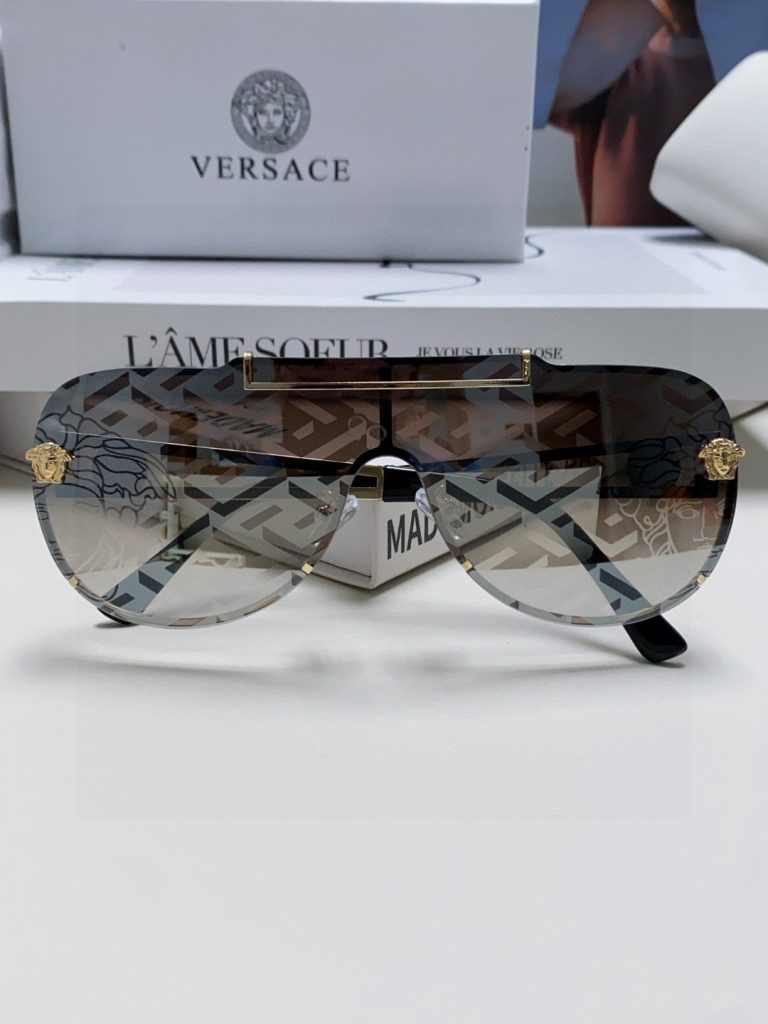 VERSACE ヴェルサセ メガネ型サングラス 2024年新作 フレームにロゴとメデューサの頭像 メンズ レディース 男女兼用 サングラス 黒色 真茶色 水銀 ブラウン 31404 - 画像 8