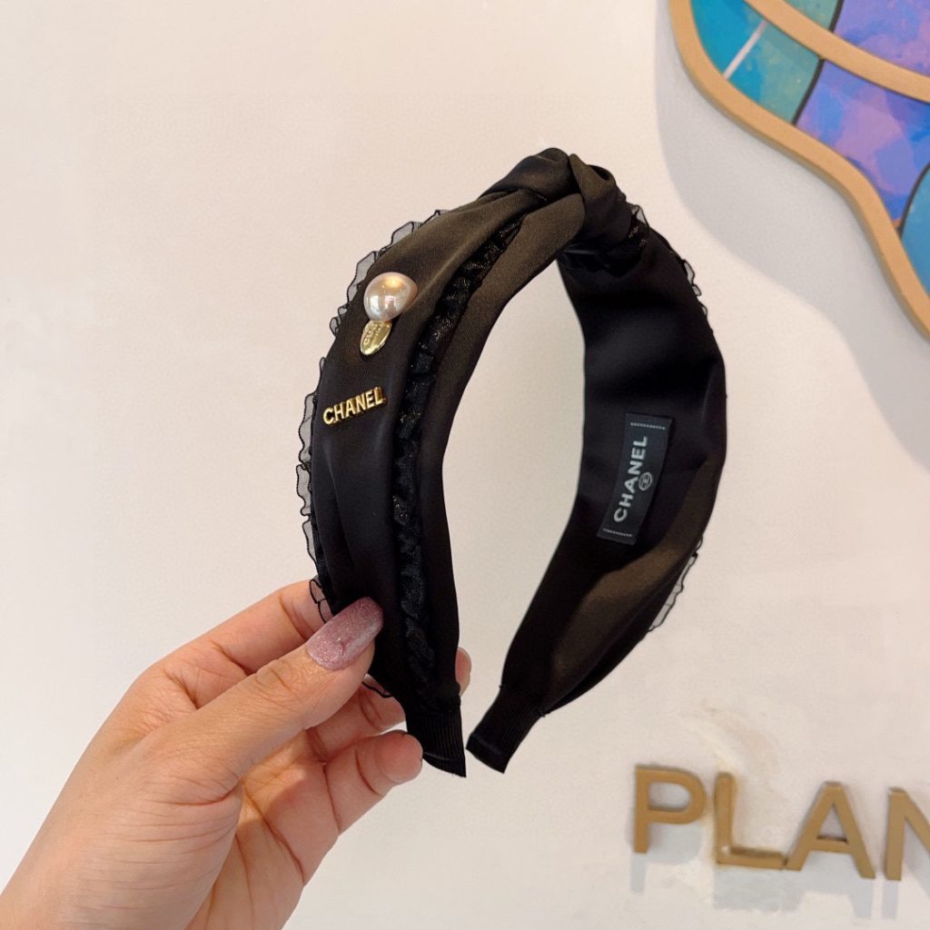 CHANEL シャネル ヘッドバンド フラットヘアバンド レース ブランド小物|旅行の日に選ぶ前の確認ポイント